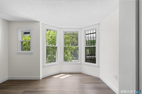 136 Maple Avenue Hartford CT 06114