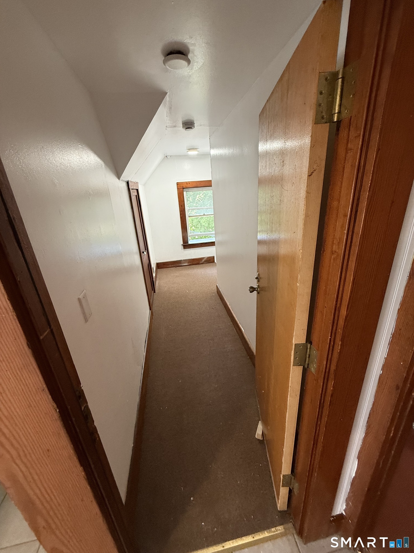142 Montauk Avenue New London CT 06320