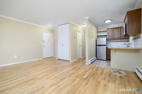 398 Courtland Avenue Stamford CT 06906