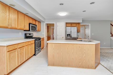 9 Milford Hunt Lane Milford CT 06461