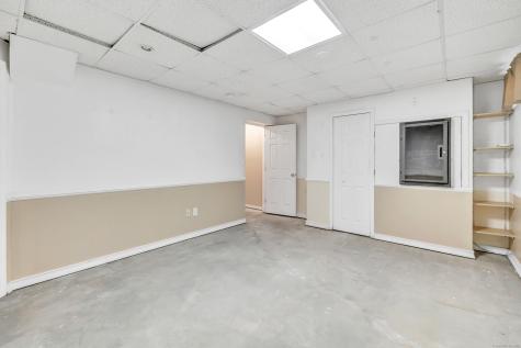 9 Milford Hunt Lane Milford CT 06461