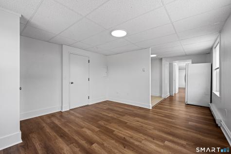 156 Garfield Avenue New London CT 06320