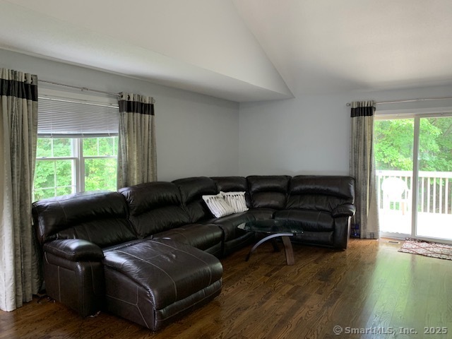 81 The Meadows Enfield CT 06082