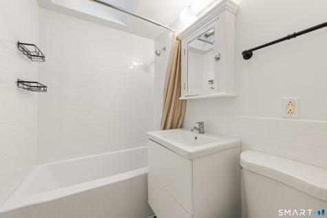 527 Danbury Road Wilton CT 06489
