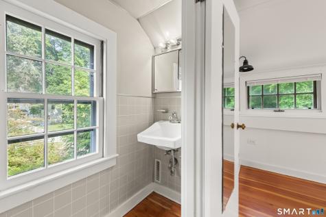 527 Danbury Road Wilton CT 06489
