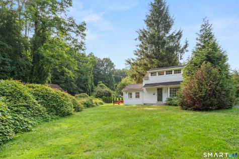 527 Danbury Road Wilton CT 06489