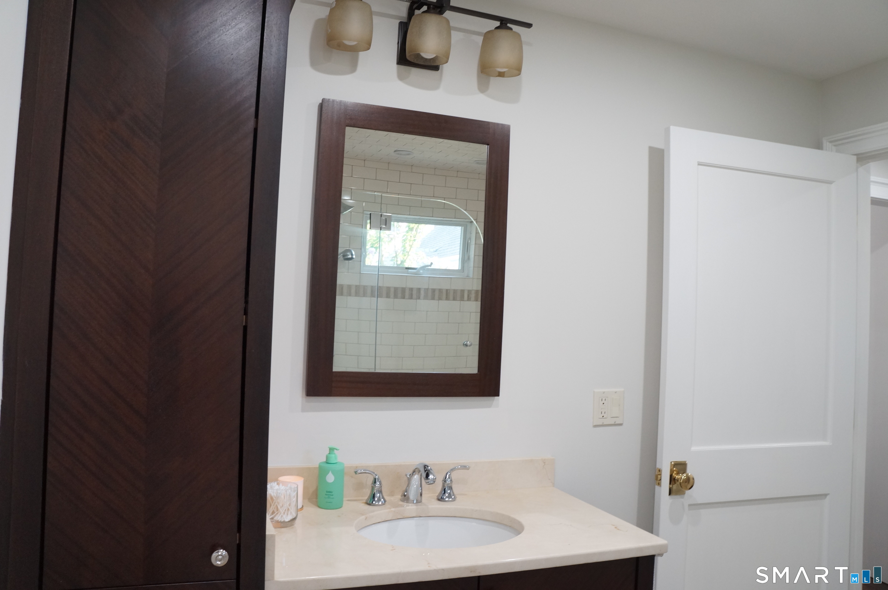 68 Granville Street Fairfield CT 06824