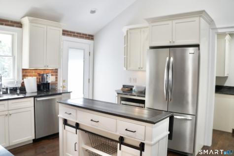 68 Granville Street Fairfield CT 06824