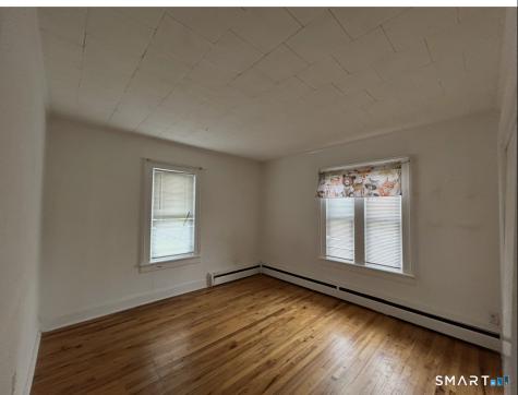 32 Park Avenue Danbury CT 06810