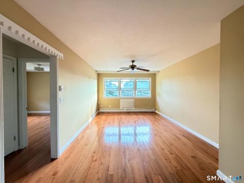 15 Donna Drive New Haven CT 06513