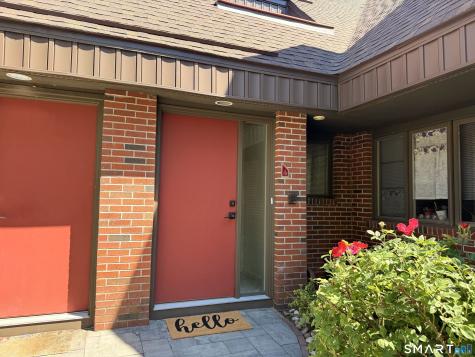 118 Montoya Drive Branford CT 06405