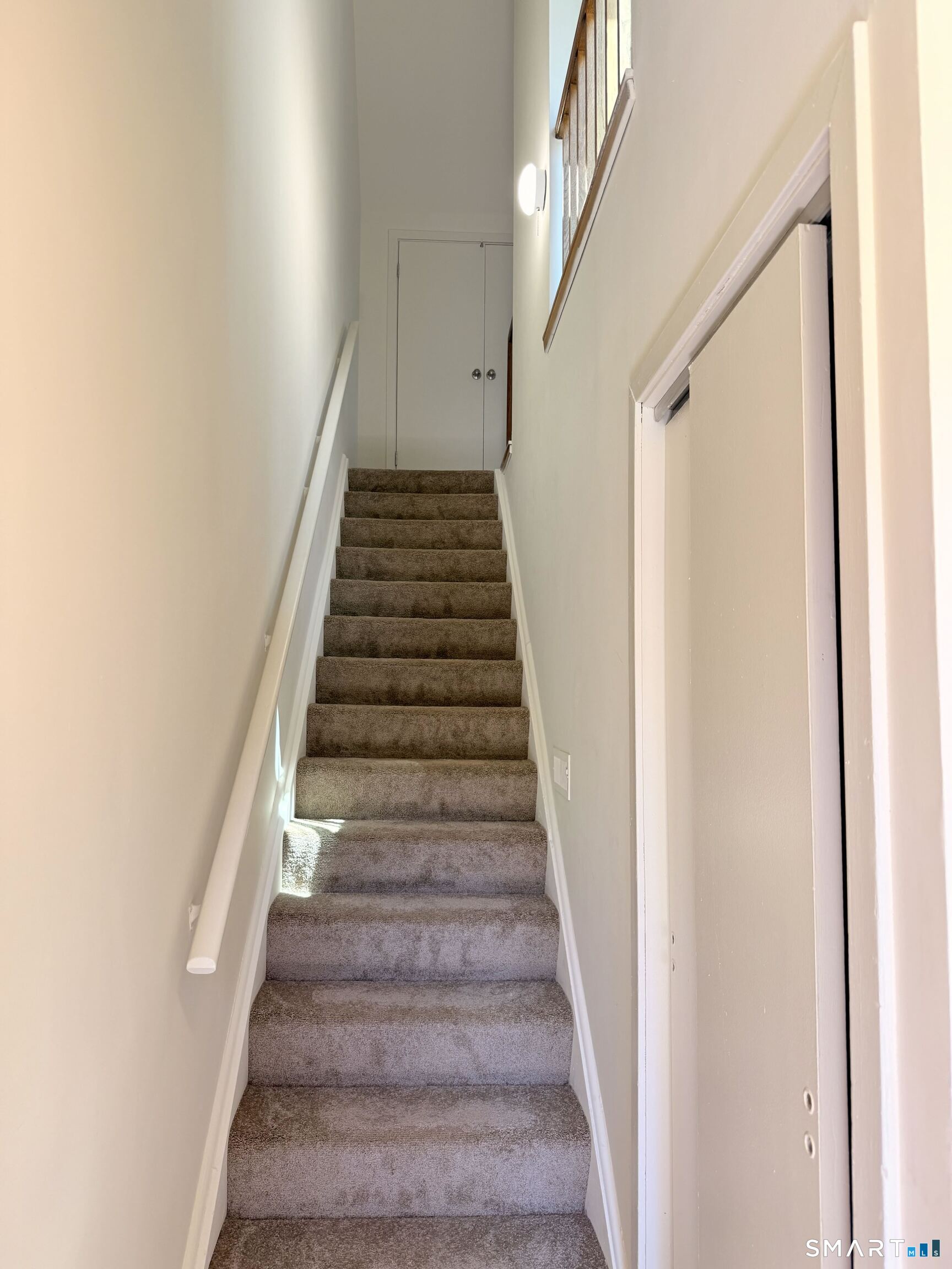 118 Montoya Drive Branford CT 06405