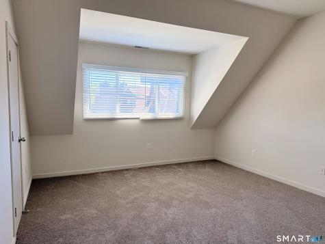 118 Montoya Drive Branford CT 06405