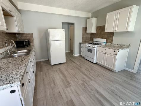 294-296 Bellevue Street Hartford CT 06120