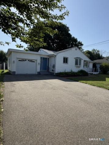 16 Botelle Manor Cromwell CT 06416
