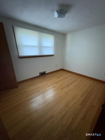 16 Botelle Manor Cromwell CT 06416