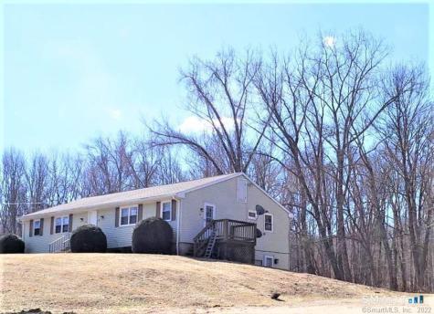 8 White Oak Road Mansfield CT 06250