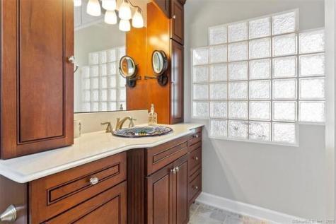 47 Brighton Road Old Lyme CT 06371