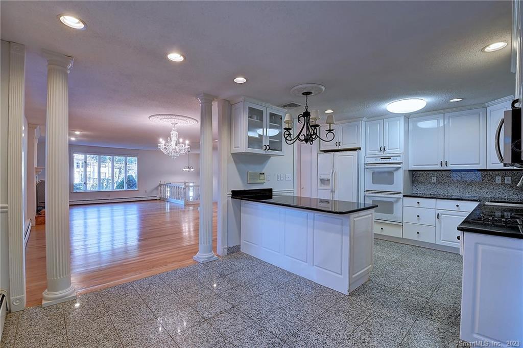 1107 Farmington Avenue West Hartford CT 06107