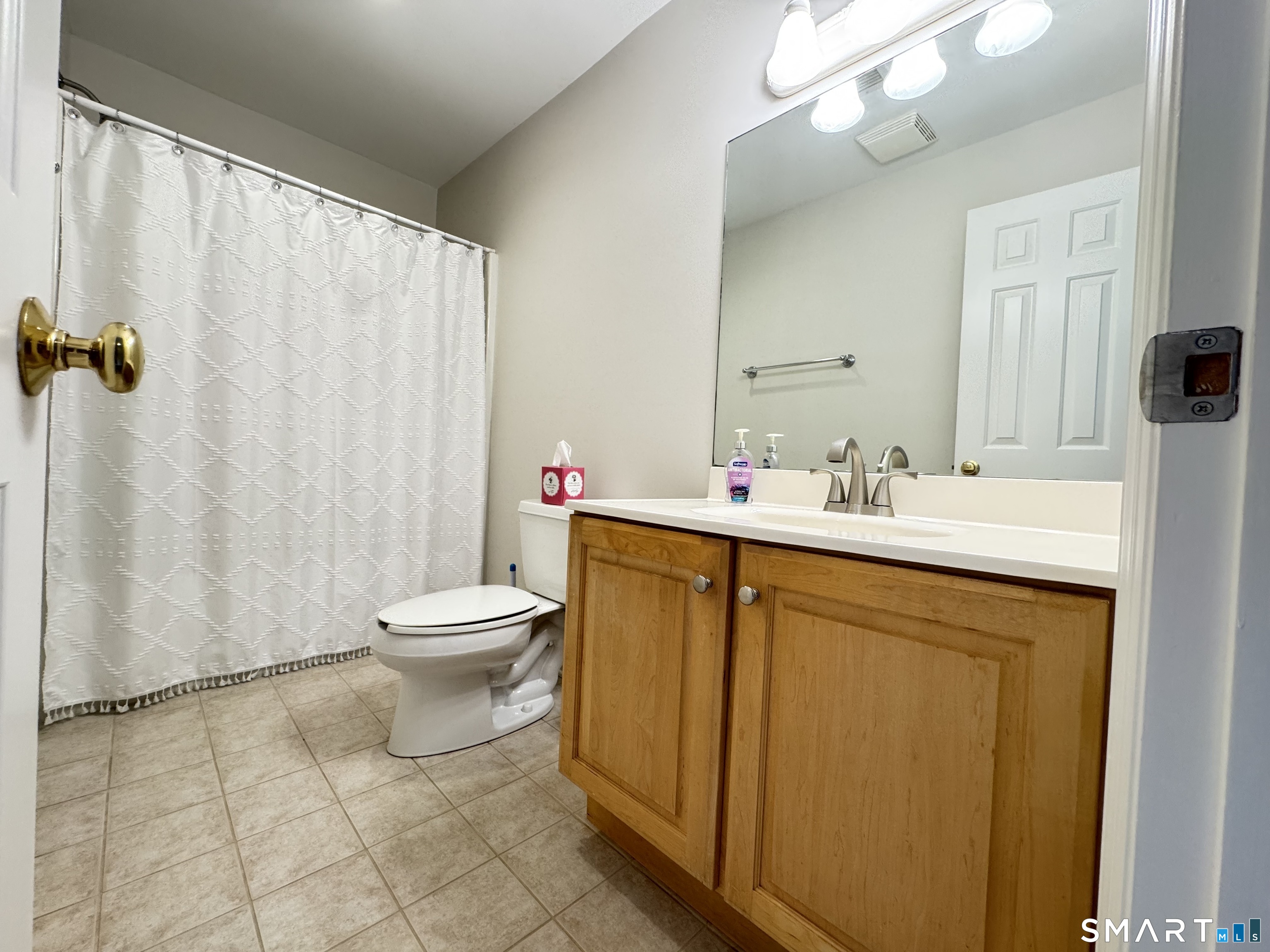 17 Glenwood Avenue Norwalk CT 06854
