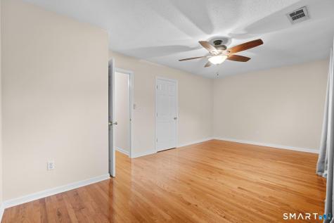 140 Thompson Street East Haven CT 06513