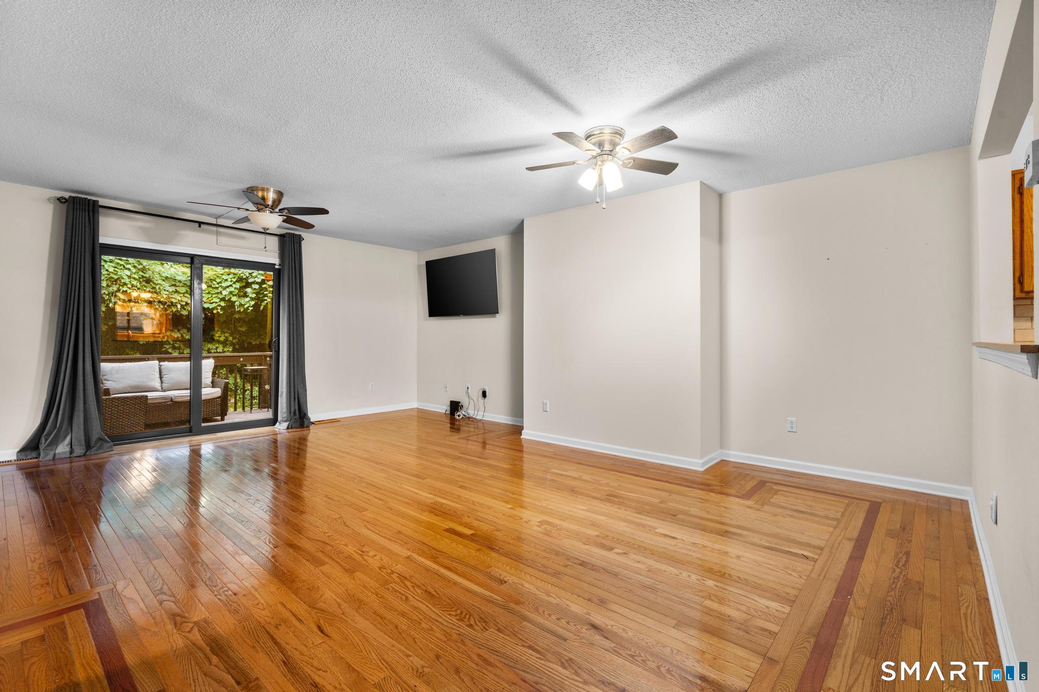140 Thompson Street East Haven CT 06513