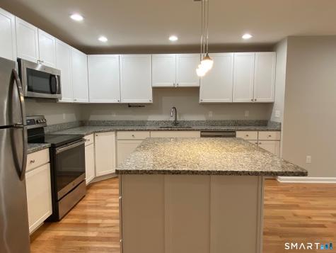 2772 Boston Post Road Guilford CT 06437
