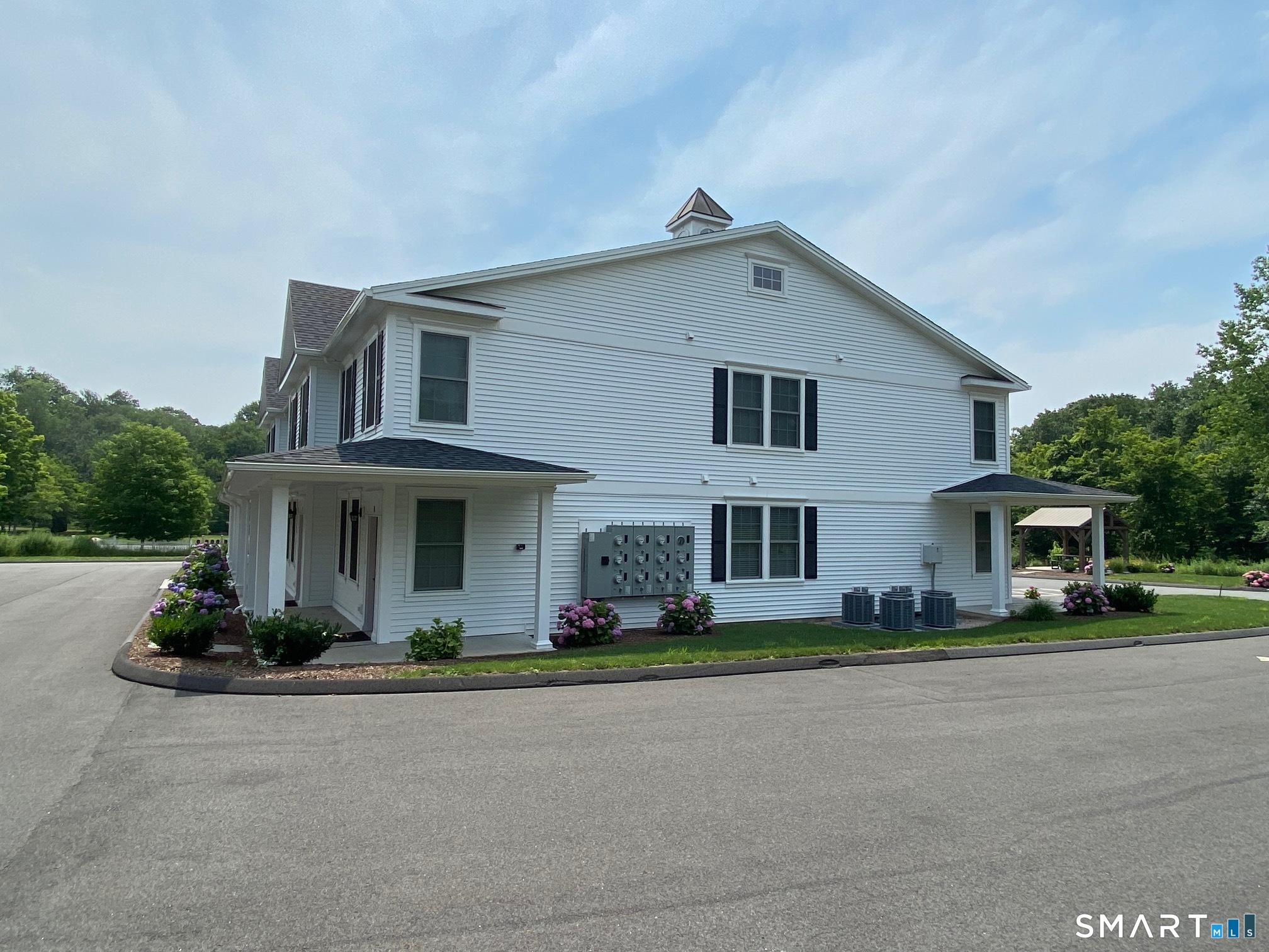 2772 Boston Post Road Guilford CT 06437
