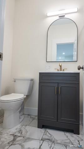14 Meadow Street Ansonia CT 06401