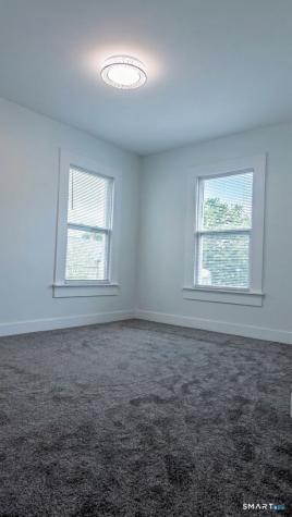 14 Meadow Street Ansonia CT 06401