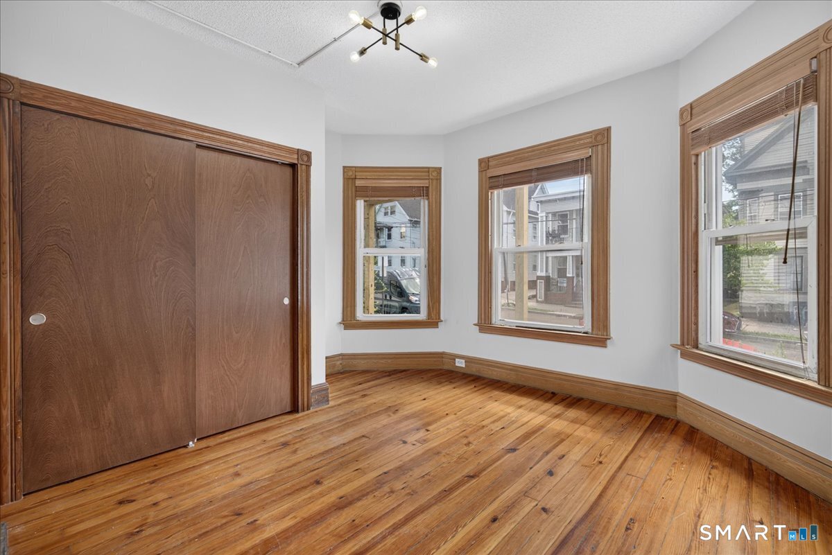 35 Tilton Street New Haven CT 06511