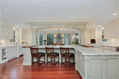 490 Lost District Drive New Canaan CT 06840