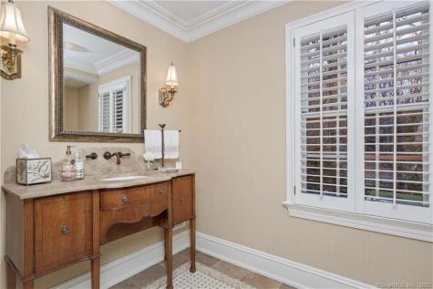 490 Lost District Drive New Canaan CT 06840