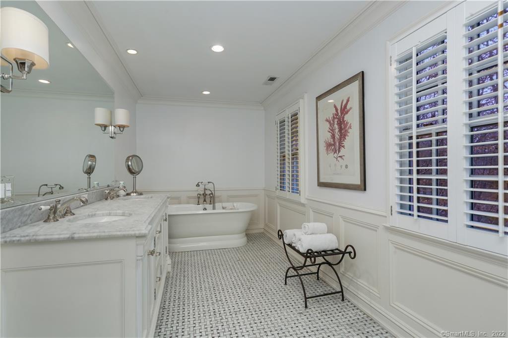 490 Lost District Drive New Canaan CT 06840