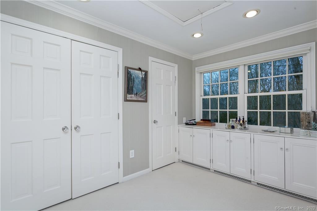490 Lost District Drive New Canaan CT 06840