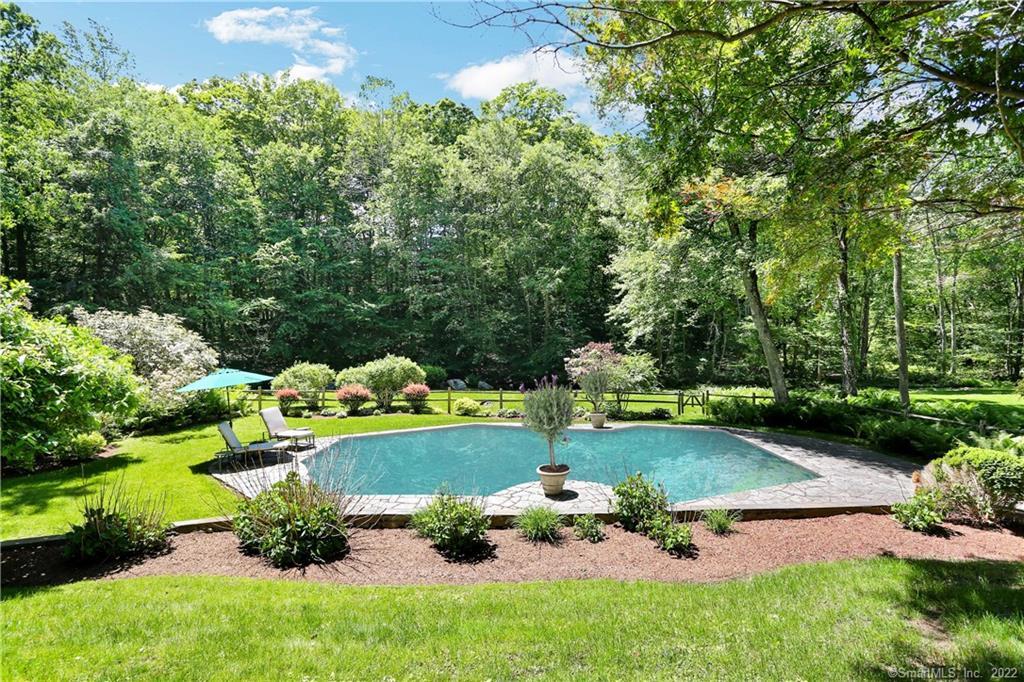 490 Lost District Drive New Canaan CT 06840
