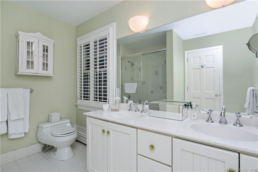 490 Lost District Drive New Canaan CT 06840