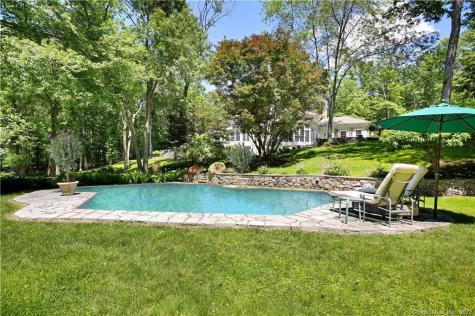 490 Lost District Drive New Canaan CT 06840