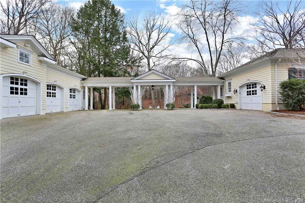 490 Lost District Drive New Canaan CT 06840