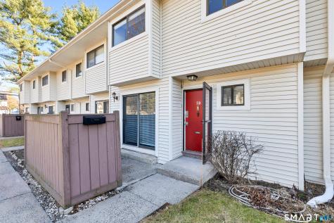 7 Woodland Avenue Bloomfield CT 06002