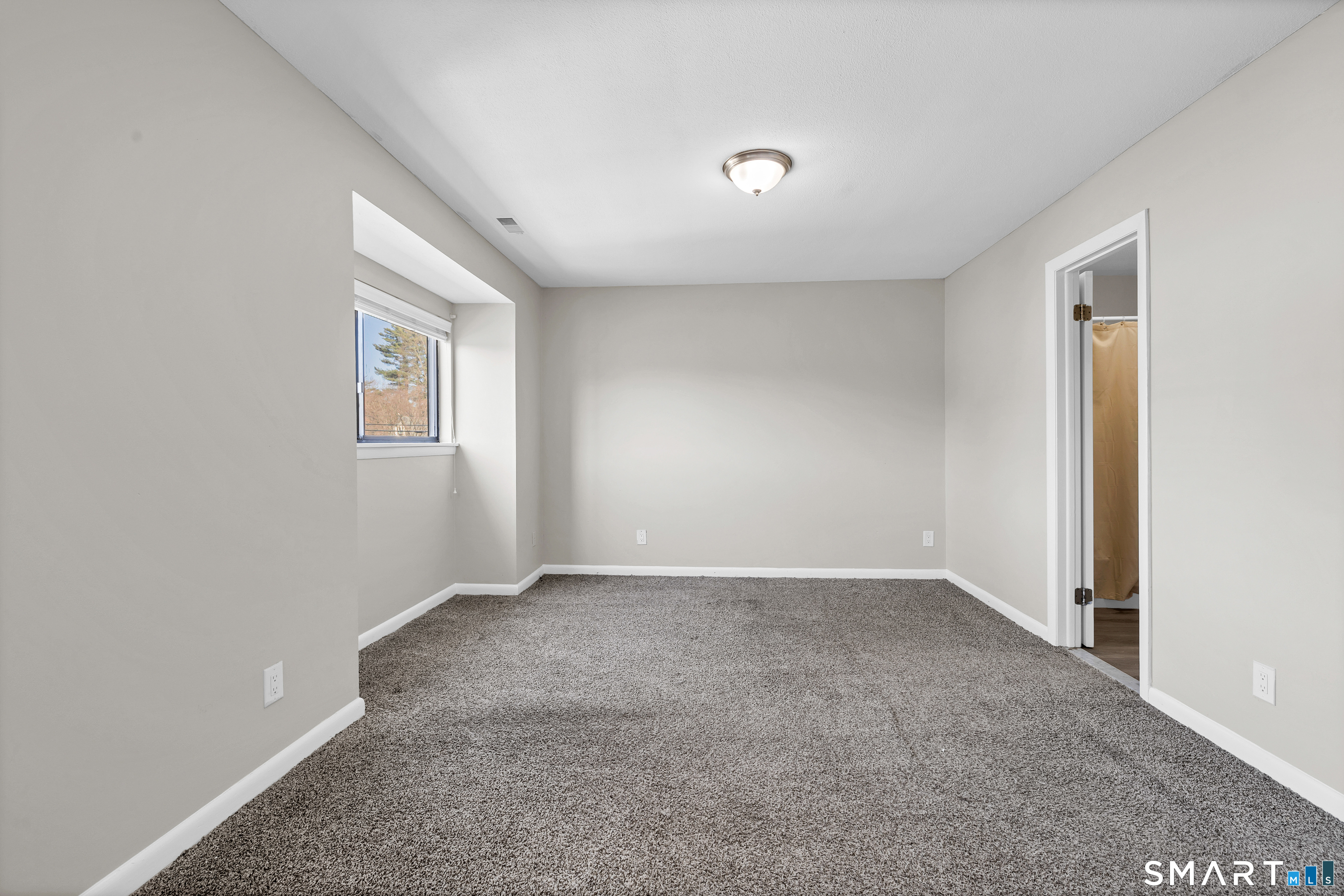 7 Woodland Avenue Bloomfield CT 06002