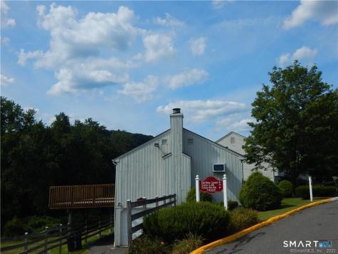 41 Aspetuck Village New Milford CT 06776