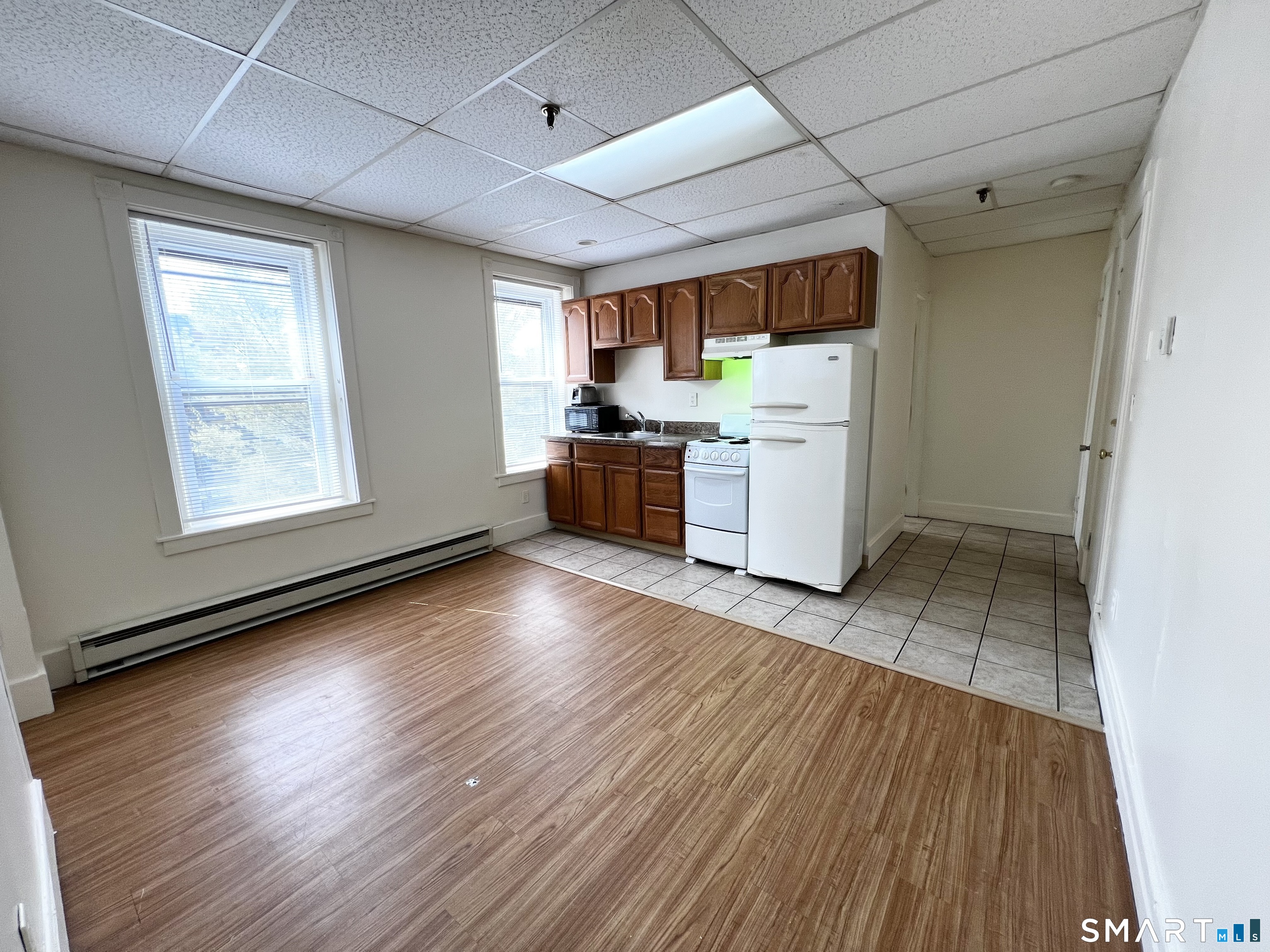 Middletown CT, 696 Main Street, Unit B1