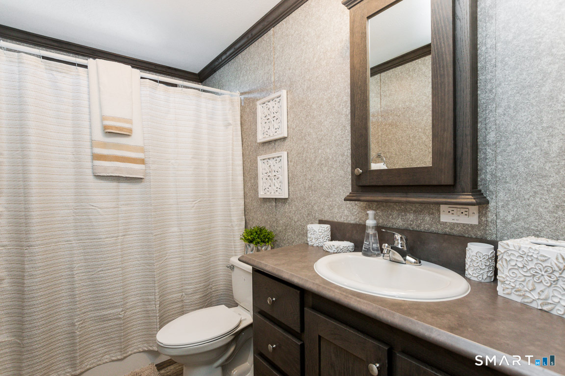 111 Clark Lane Waterford CT 06385