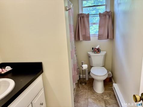 5 Governors Lane Bethel CT 06801
