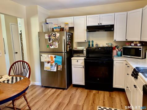 5 Governors Lane Bethel CT 06801