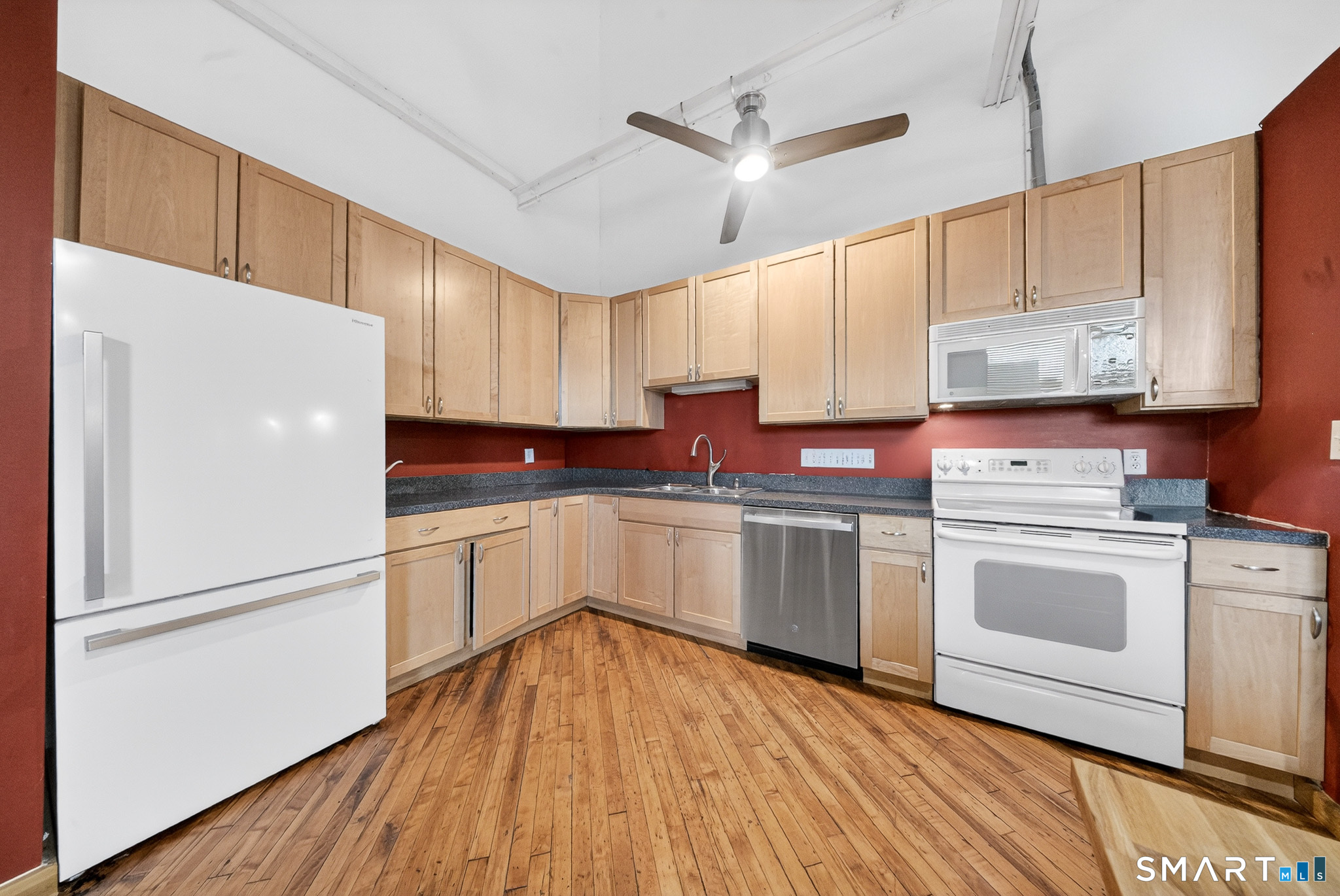 325 Lafayette Street Bridgeport CT 06604