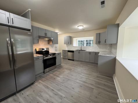 5 Meadow Street Naugatuck CT 06770
