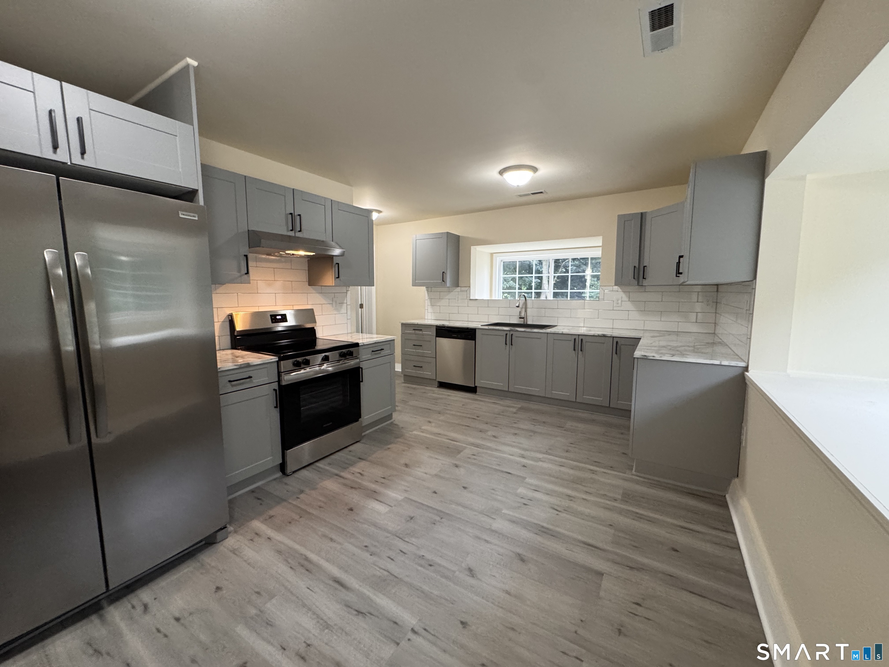 5 Meadow Street Naugatuck CT 06770