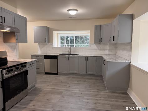 5 Meadow Street Naugatuck CT 06770